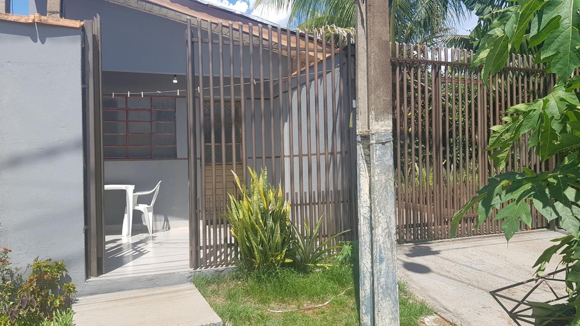 Апартаменты Casa No Centro De Foz! Ar-Condicionado, Smart Tv, Wi-Fi, Cozinha, Ventilador E 4 Camas Фос-ду-Игуасу Экстерьер фото
