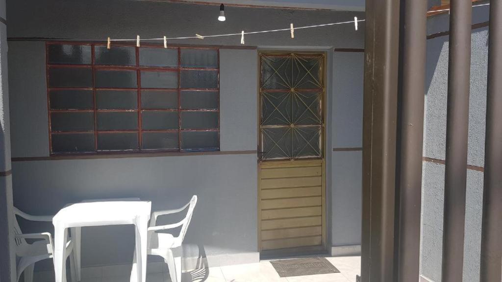 Апартаменты Casa No Centro De Foz! Ar-Condicionado, Smart Tv, Wi-Fi, Cozinha, Ventilador E 4 Camas Фос-ду-Игуасу Экстерьер фото